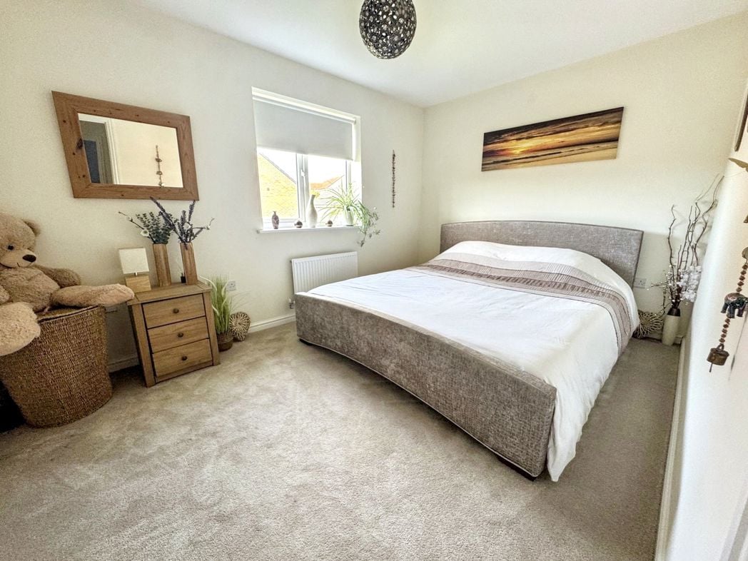 Property image 22 of 34