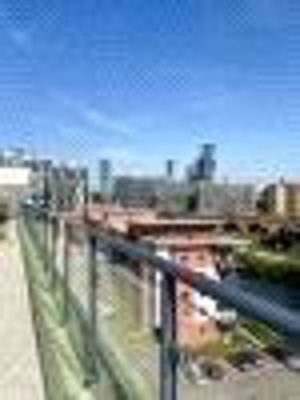 Property image 11 of 11