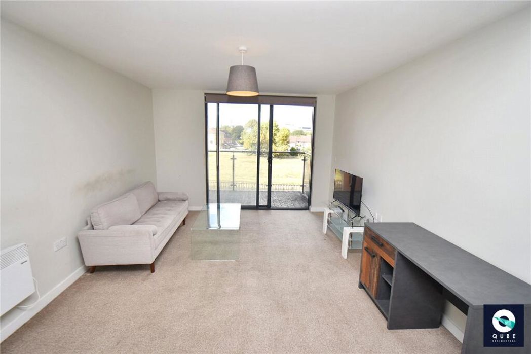 Property image 2 of 15