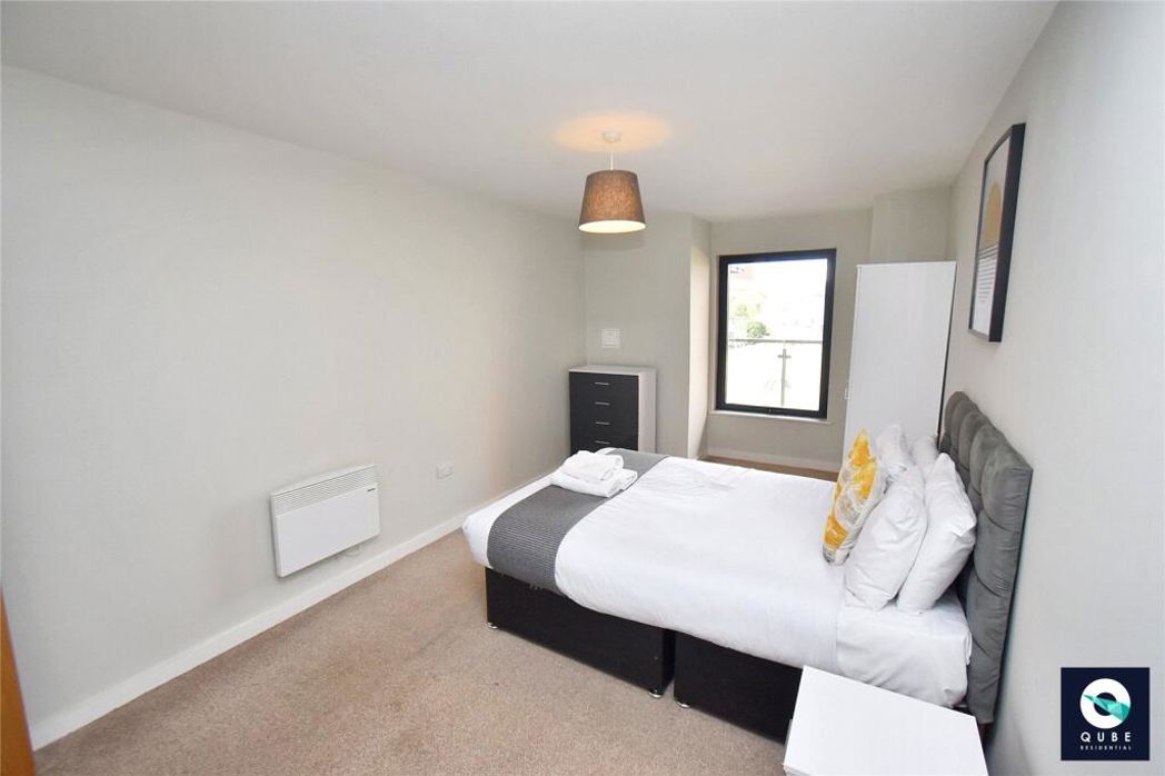 Property image 11 of 15