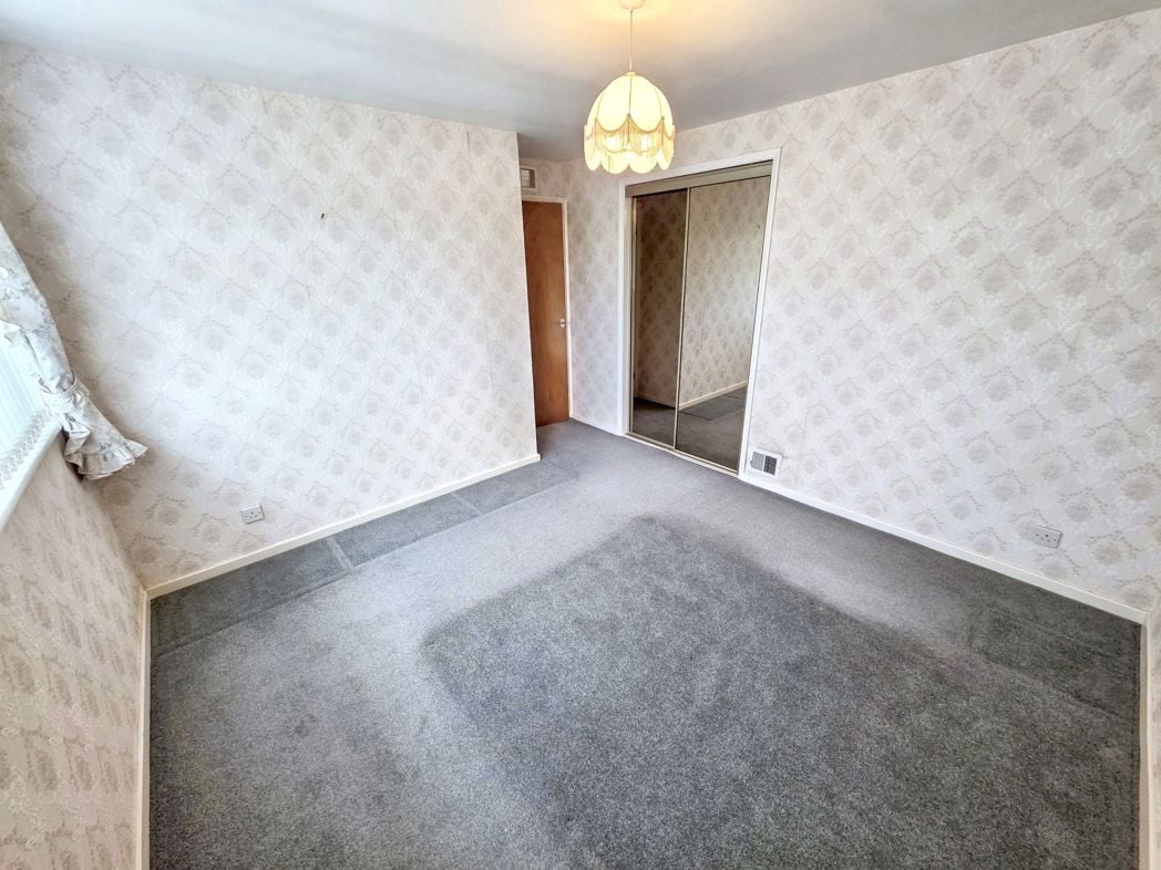 Property image 15 of 18