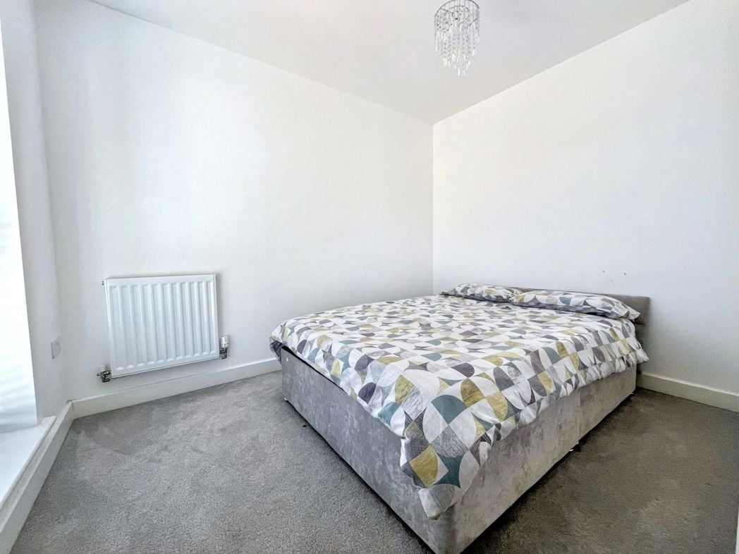 Property image 12 of 15