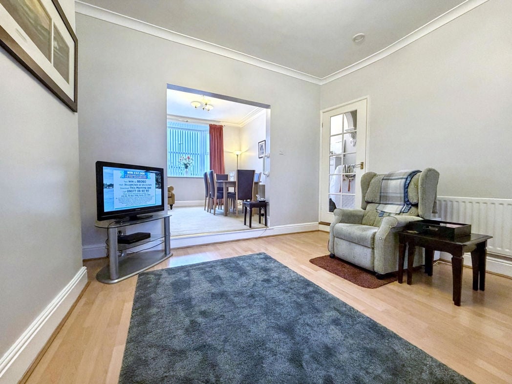 Property image 7 of 19