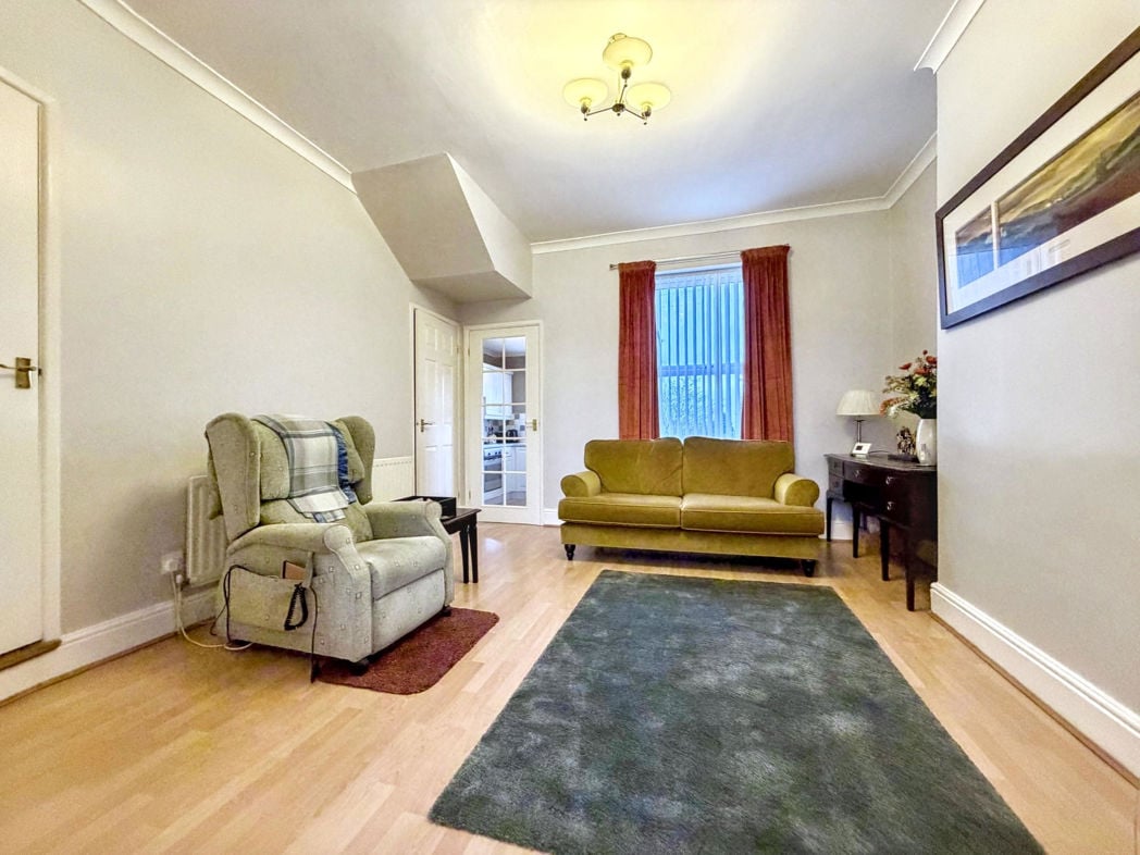 Property image 2 of 19