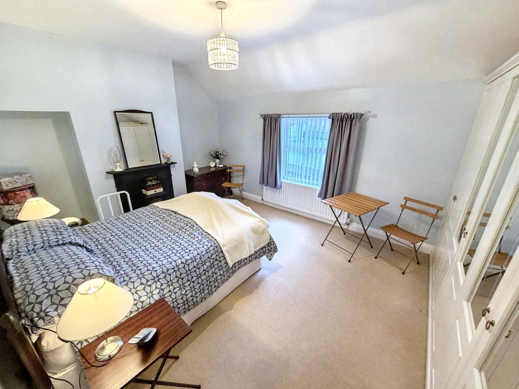 Property image 14 of 19