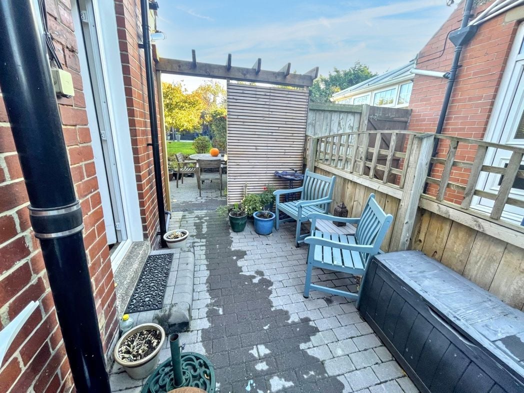 Property image 10 of 13