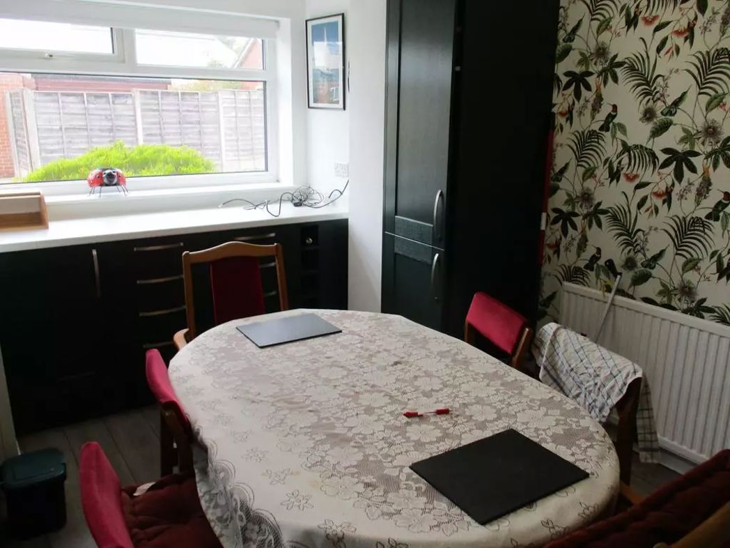 Property image 4 of 13