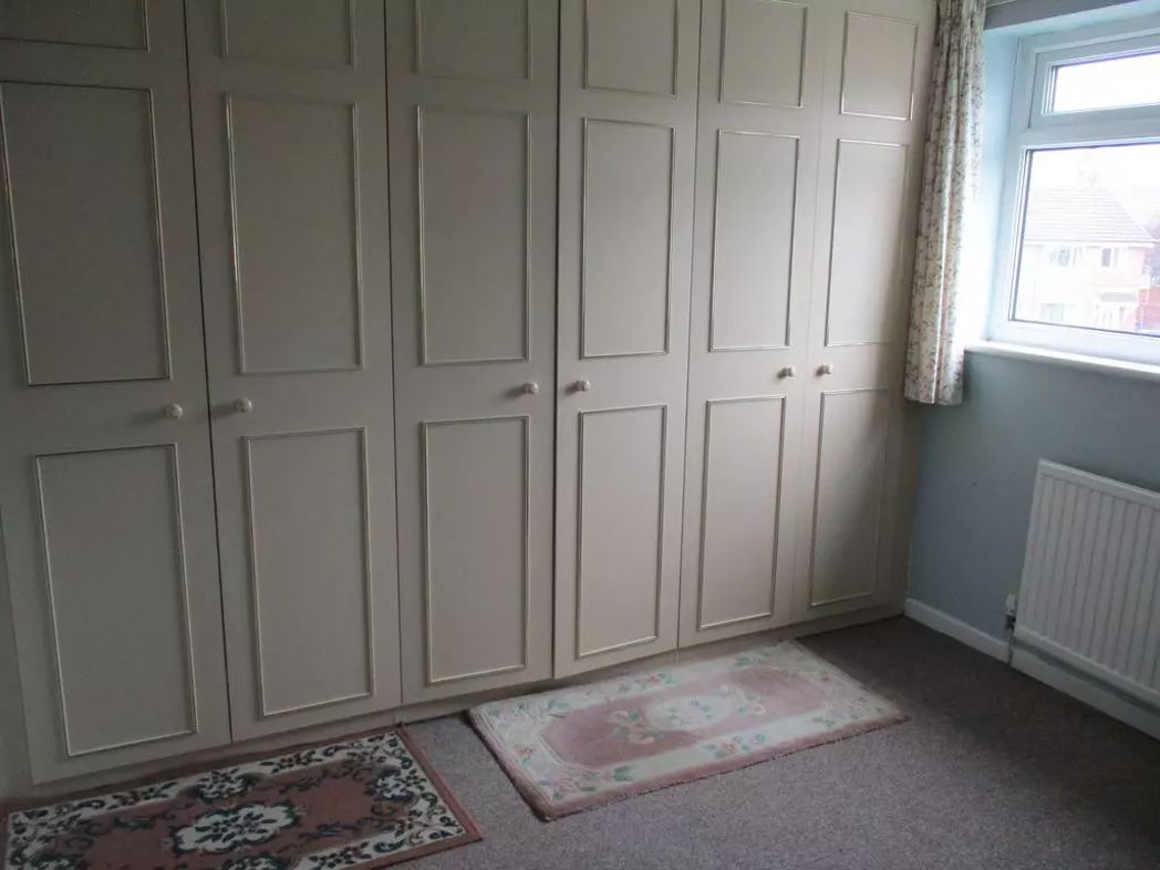 Property image 8 of 13