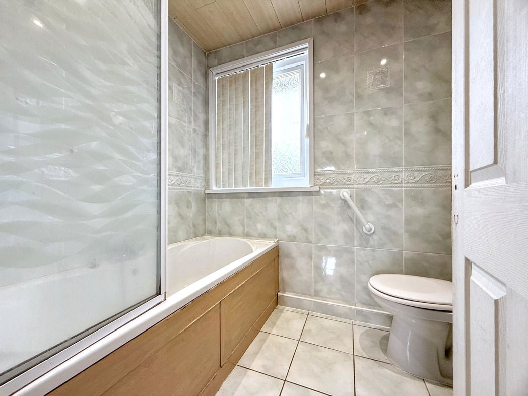 Property image 19 of 28
