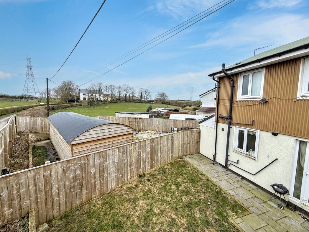 Property image 21 of 28