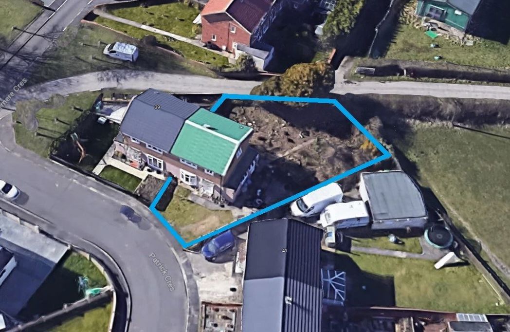 Property image 2 of 28