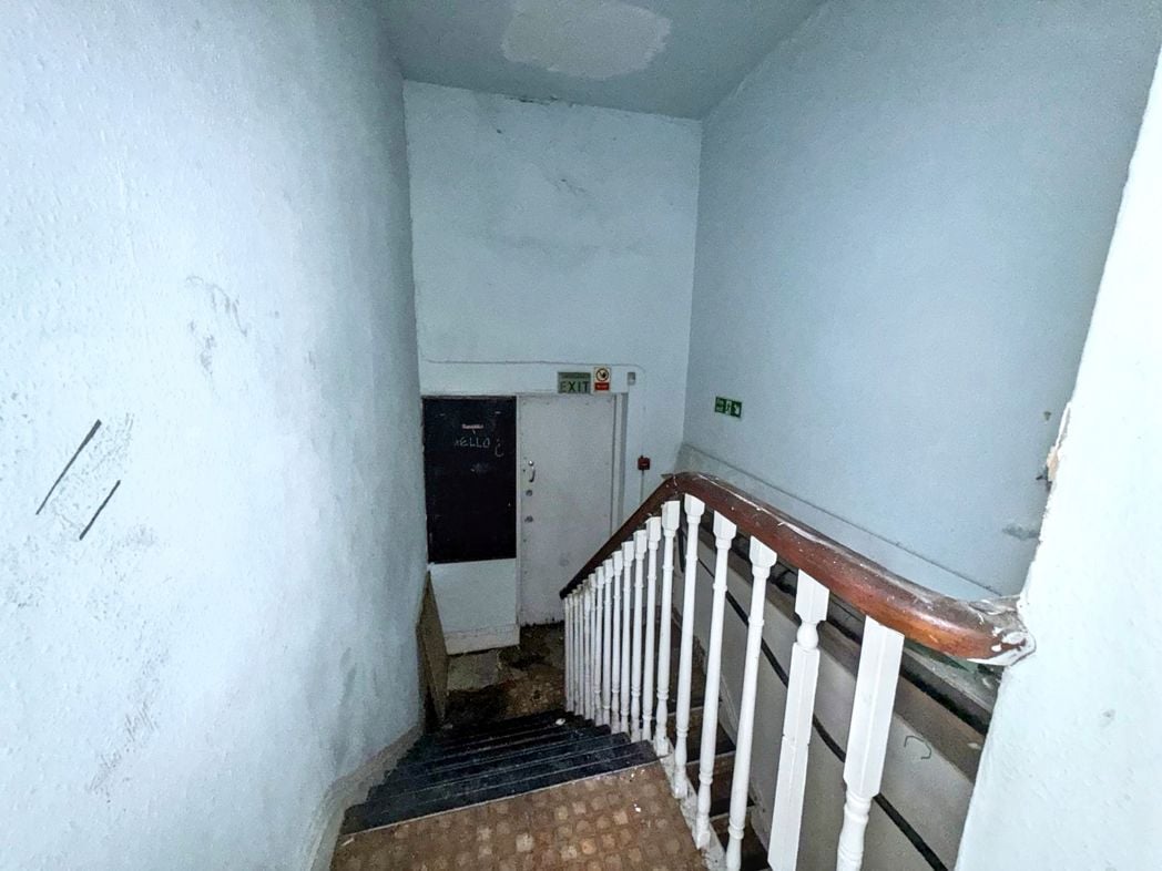 Property image 8 of 23
