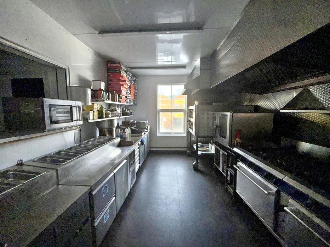 Property image 14 of 23