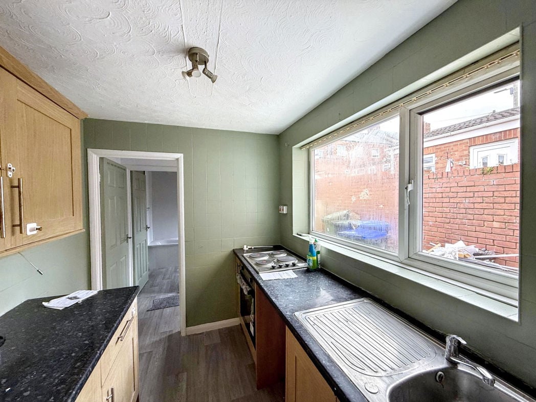 Property image 6 of 12