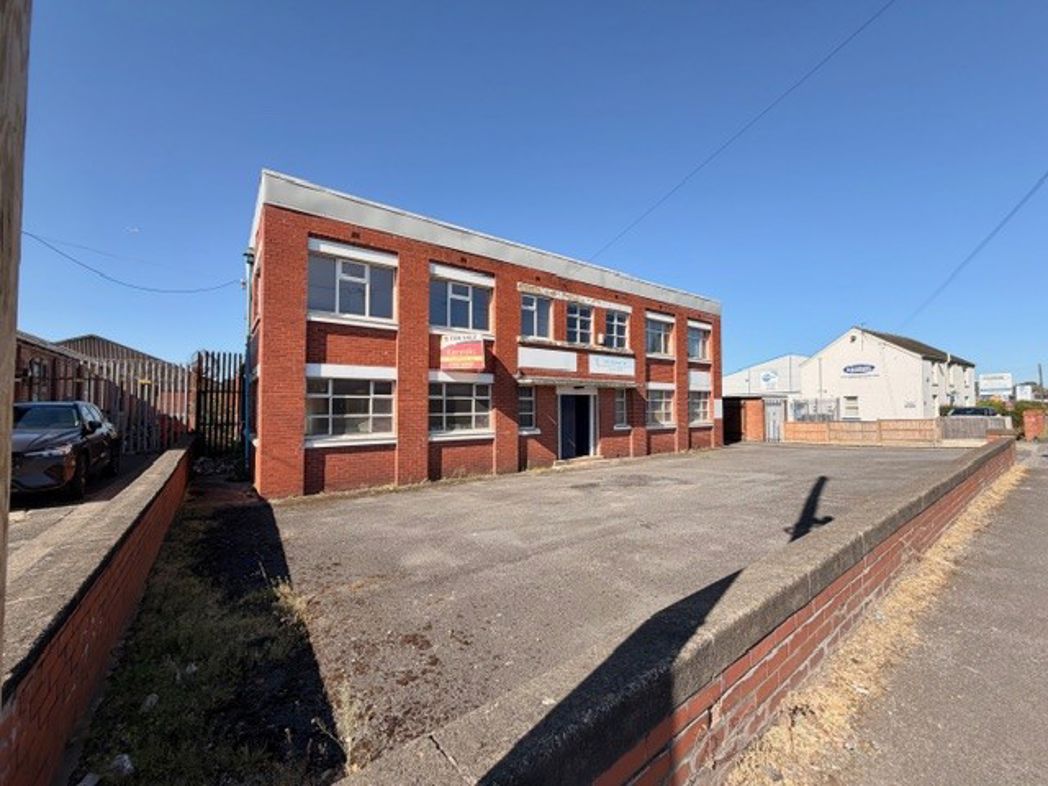 Property image 3 of 29