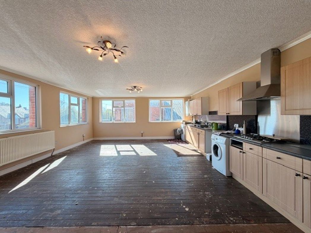 Property image 7 of 29
