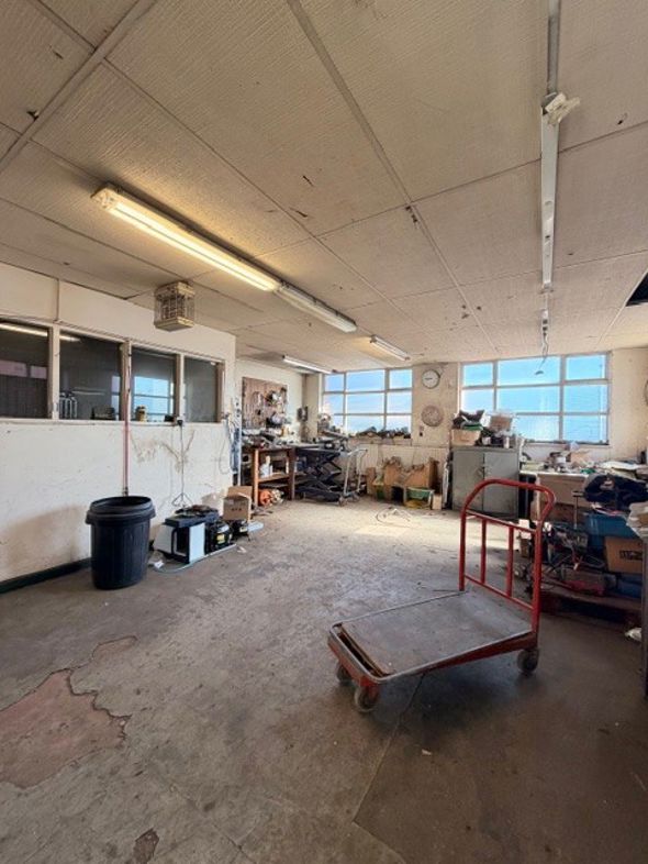 Property image 17 of 29