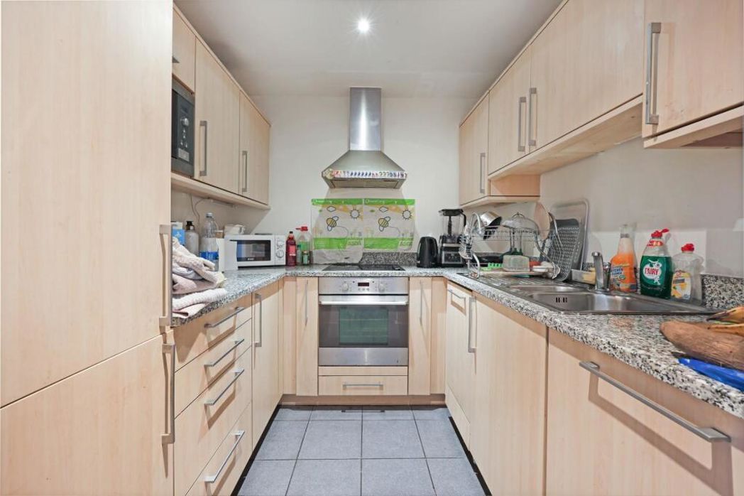 Property image 4 of 13
