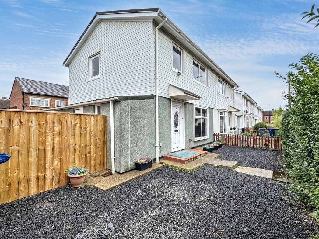 Property image 1 of 20