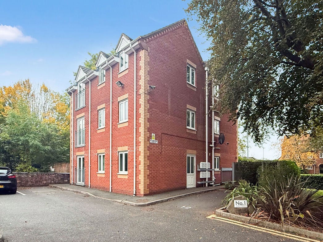 Property image 1 of 9