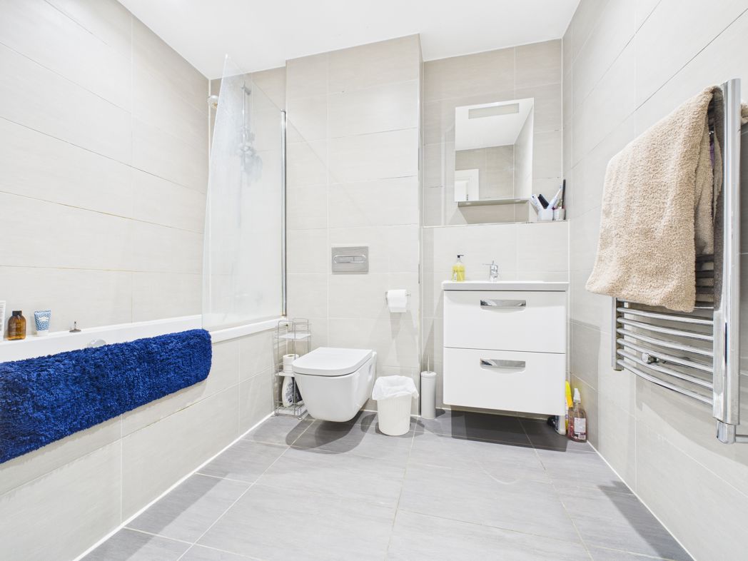 Property image 18 of 24