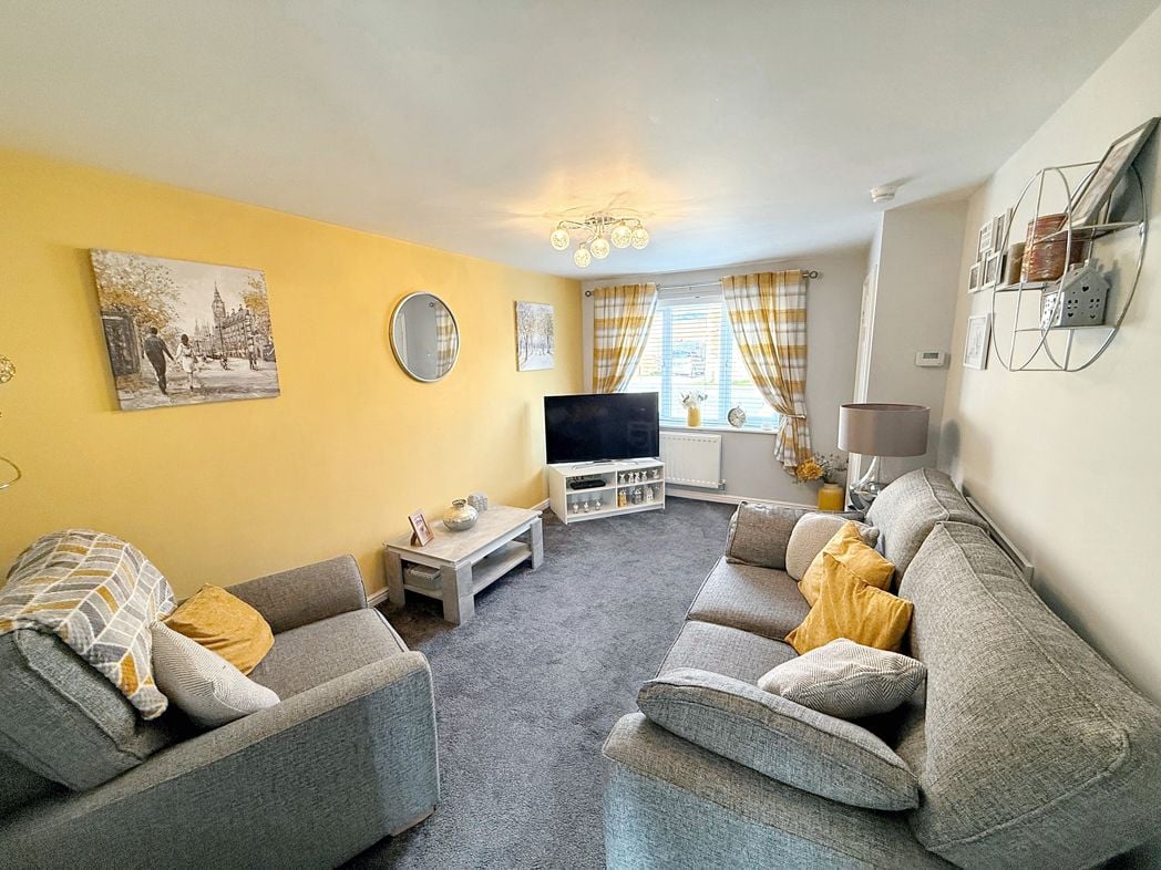 Property image 2 of 14