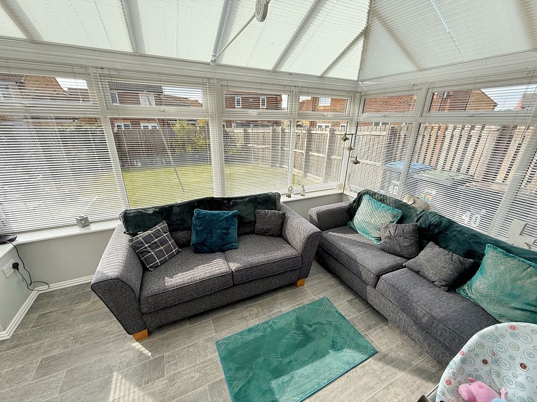 Property image 8 of 14
