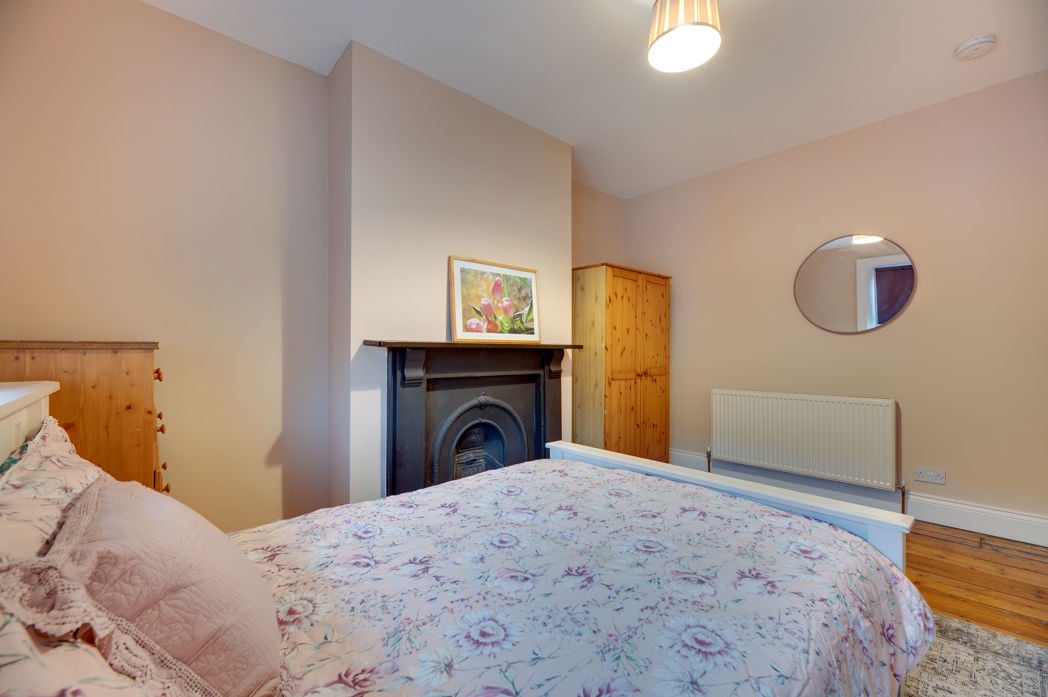 Property image 17 of 23