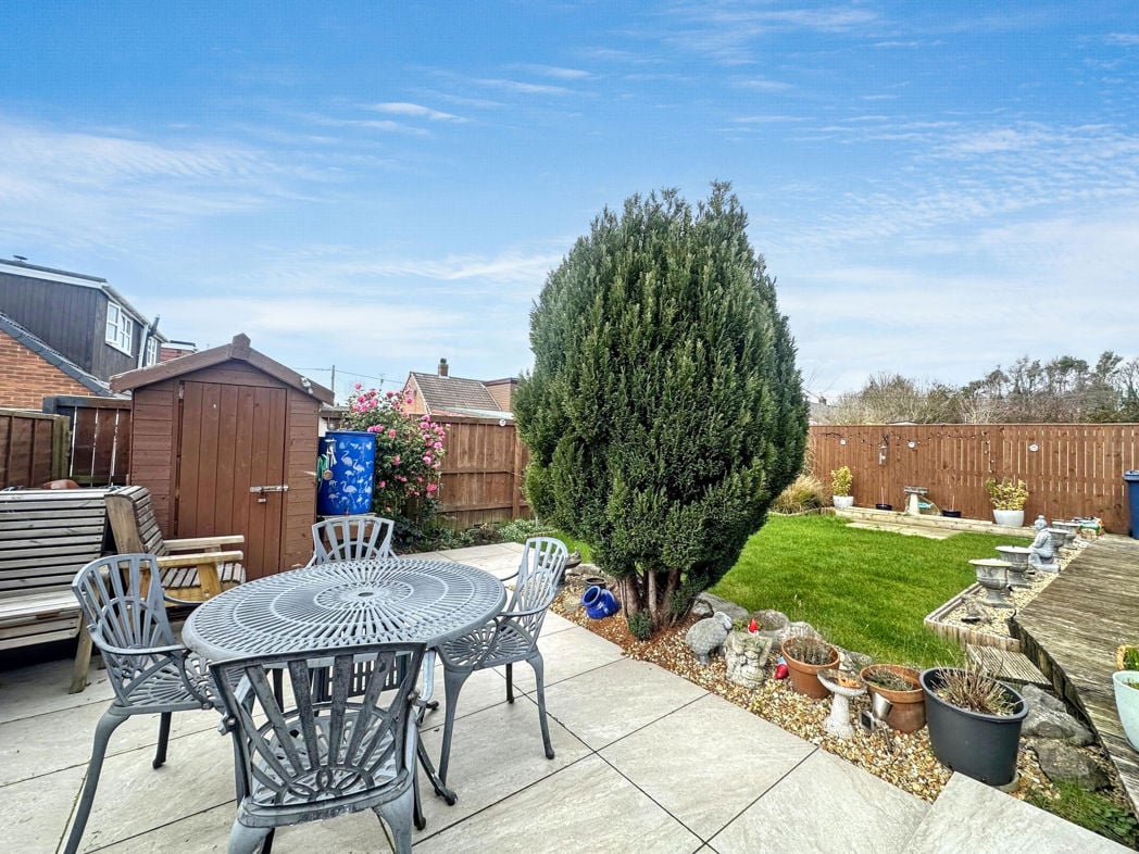 Property image 11 of 14