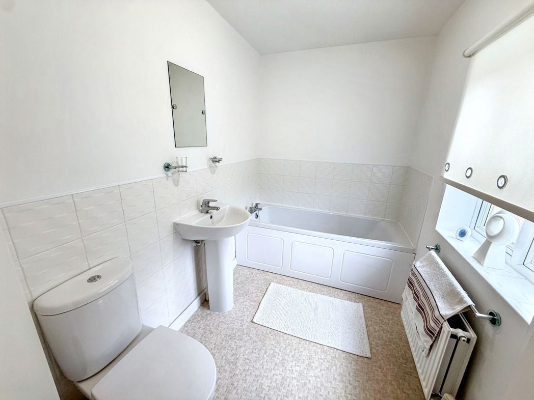 Property image 13 of 16