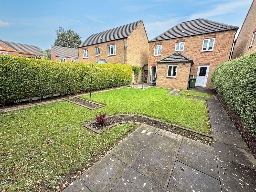 Property image 14 of 16