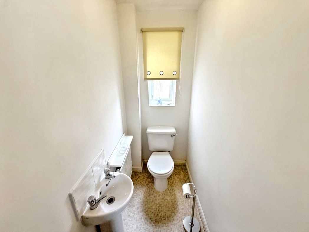 Property image 7 of 16
