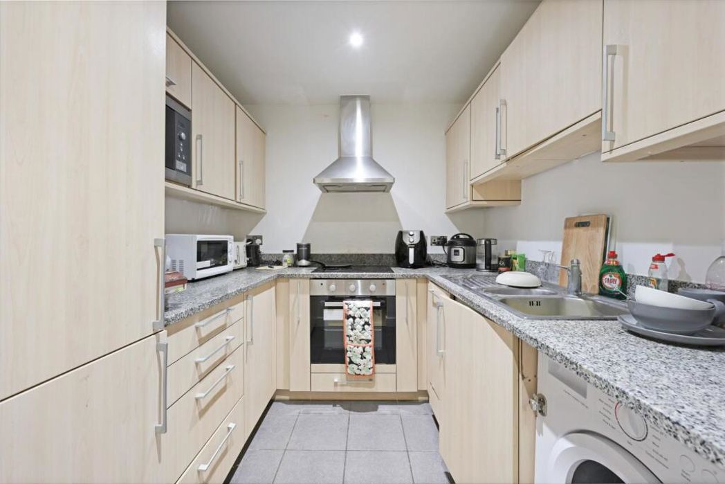 Property image 2 of 18