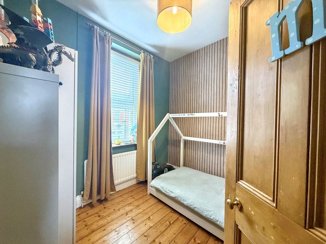 Property image 8 of 9