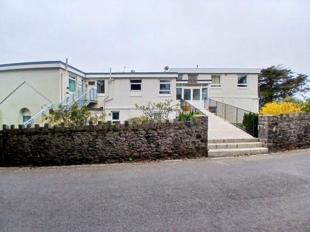 Property image 1 of 6