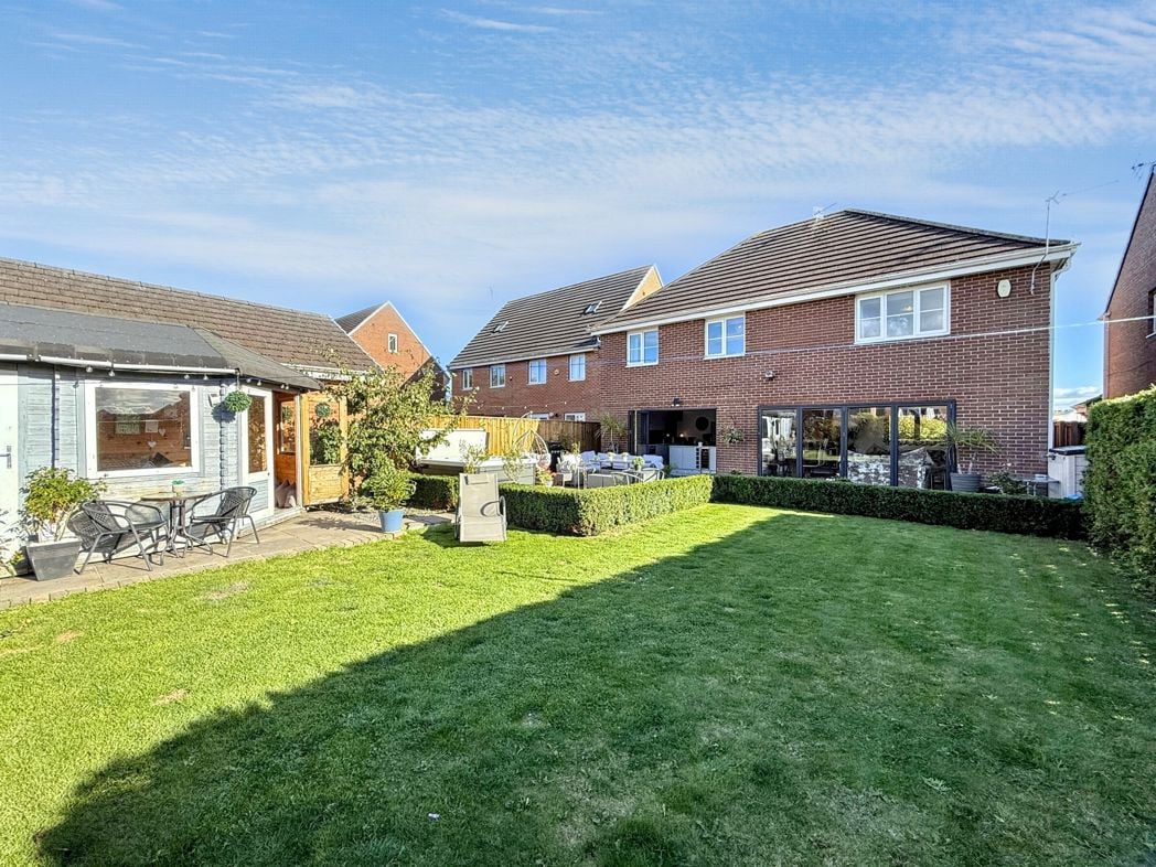 Property image 35 of 40