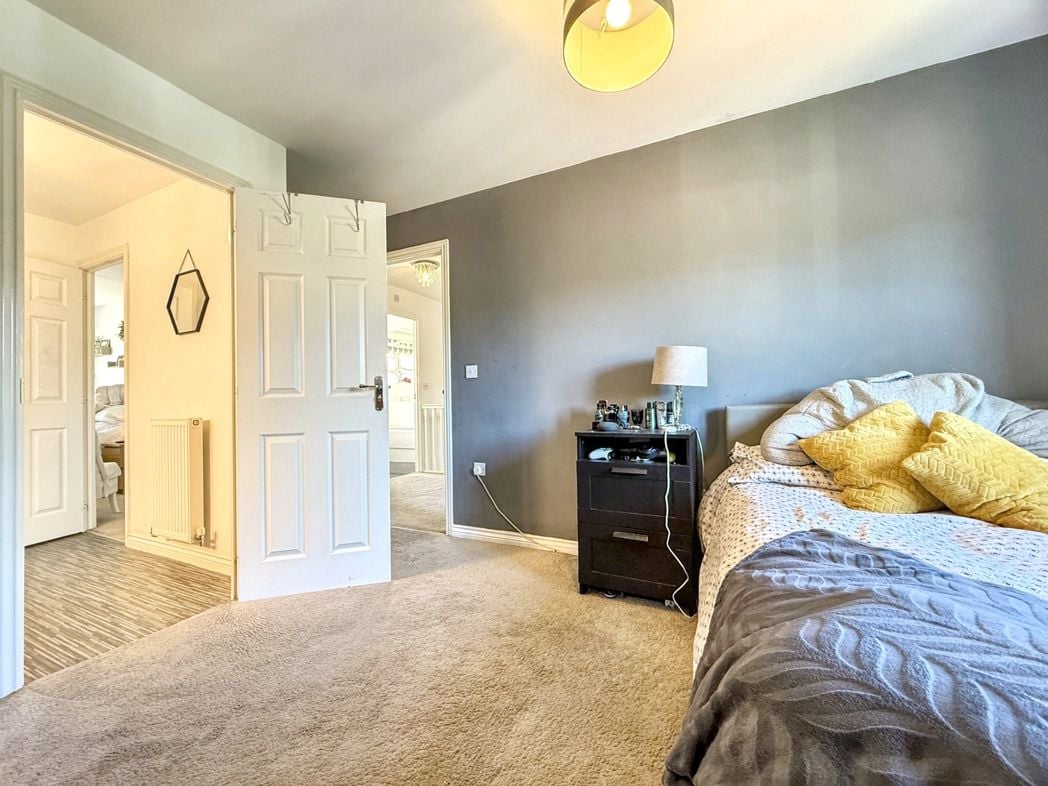 Property image 26 of 40