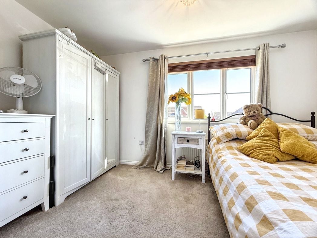 Property image 30 of 40