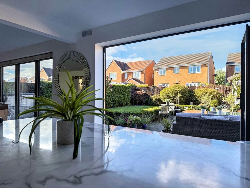 Property image 13 of 40