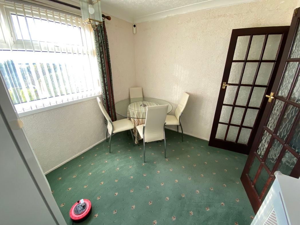 Property image 3 of 13