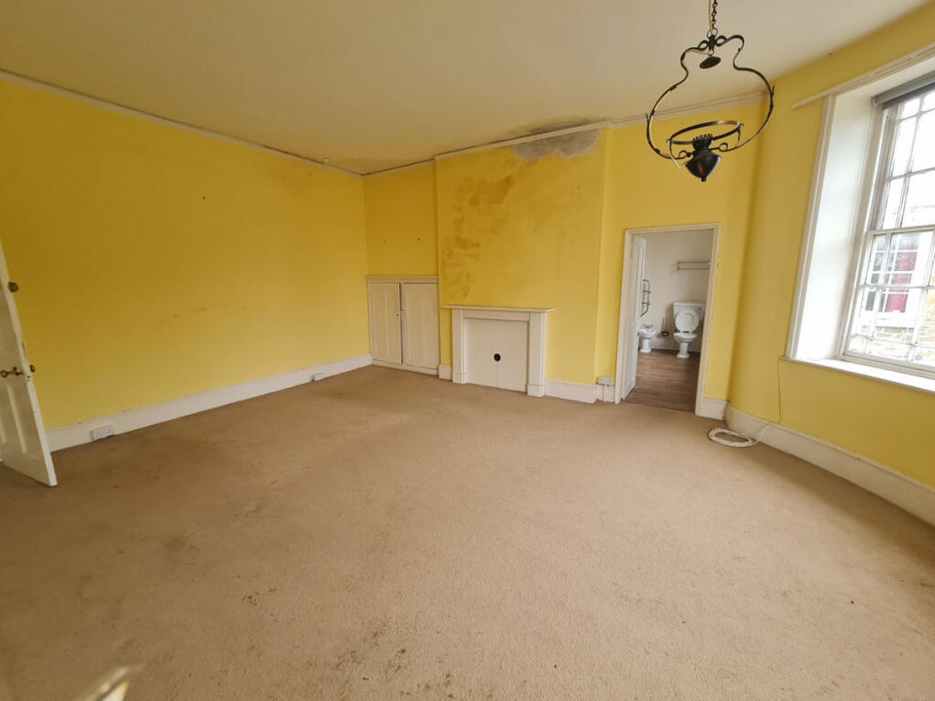 Property image 20 of 48