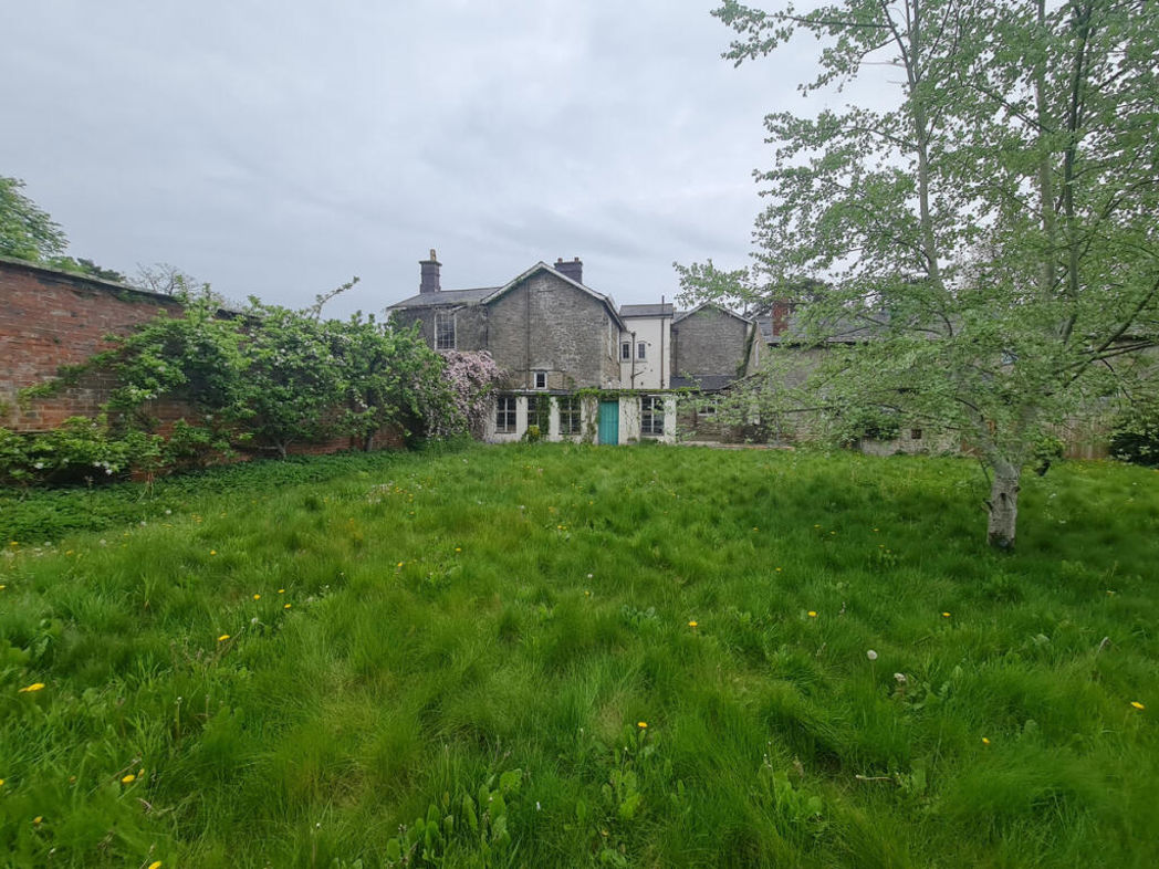 Property image 37 of 48