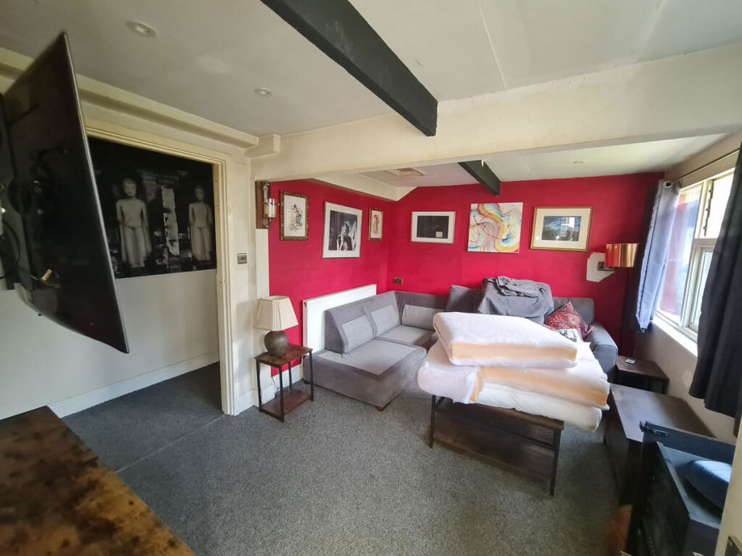Property image 40 of 48