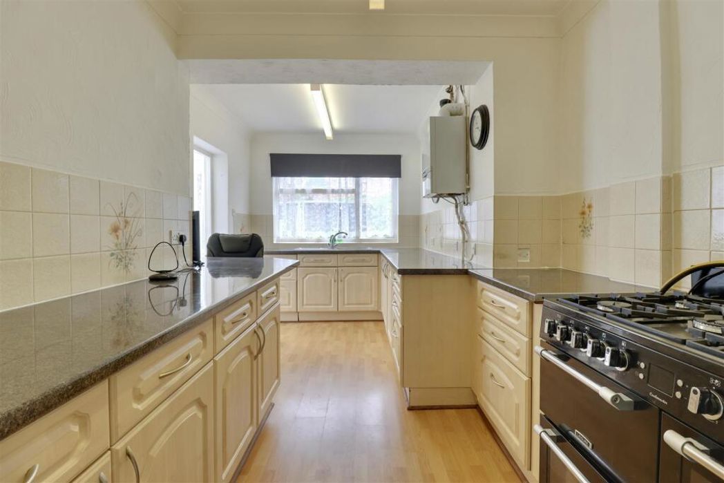 39, Portsmouth, Hampshire, PO6 4RB
