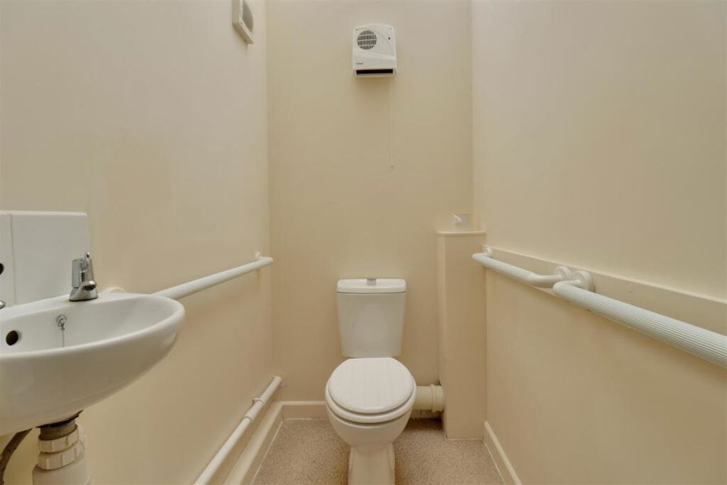 39, Portsmouth, Hampshire, PO6 4RB