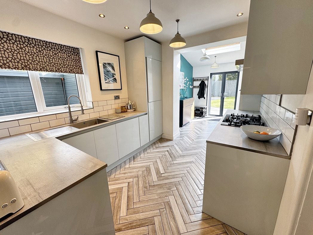 Property image 2 of 19