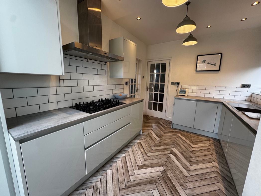 Property image 7 of 19