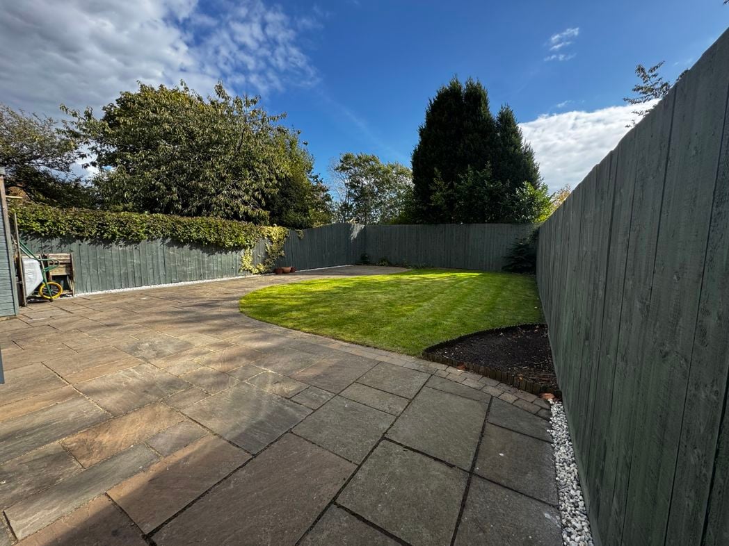 Property image 17 of 19