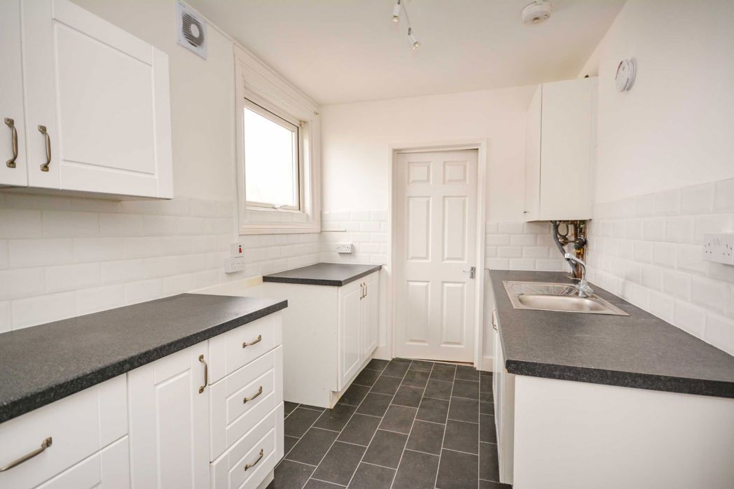 Flat 5 - 11, Margate, Kent, CT9 1RX