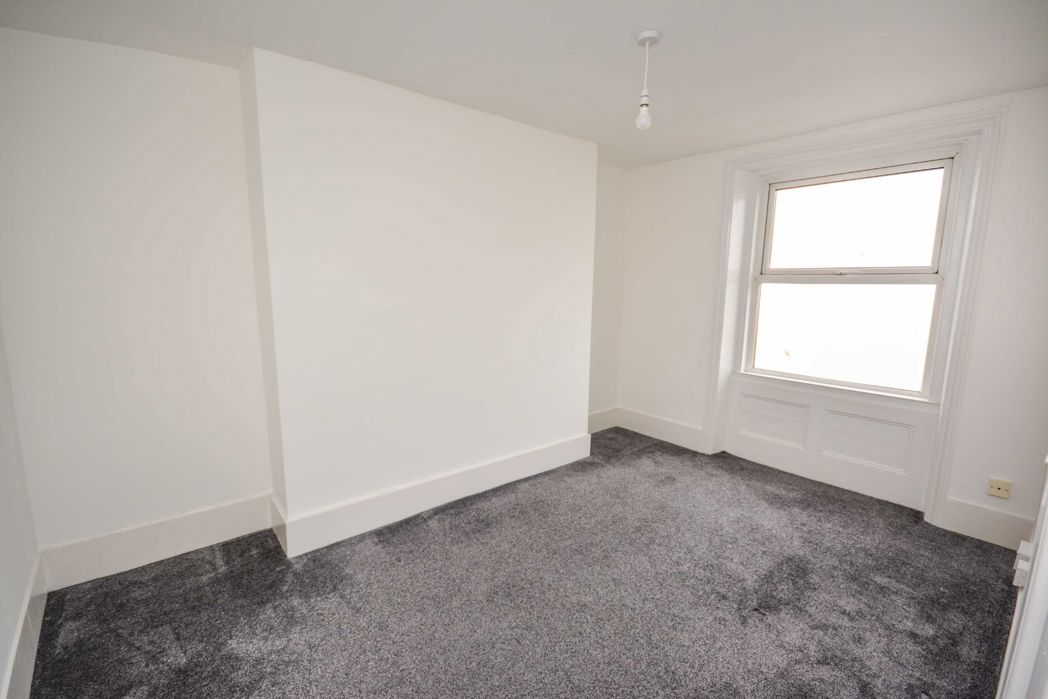 Flat 5 - 11, Margate, Kent, CT9 1RX